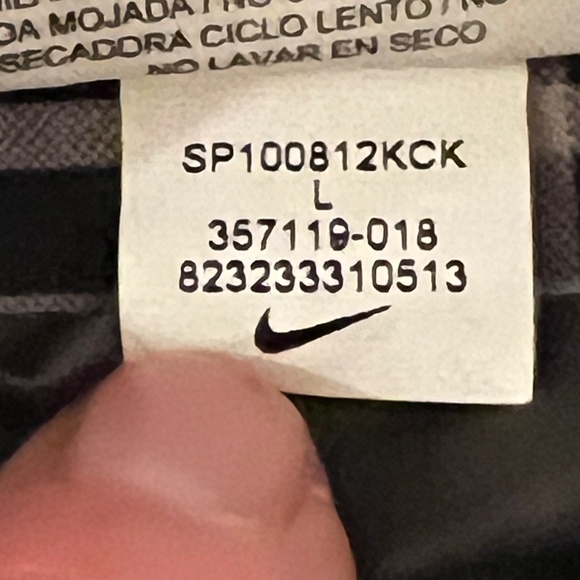 Nike ACG Gortex Full Zip Plaid Jacket. Like Brand New! - Picture 16 of 16